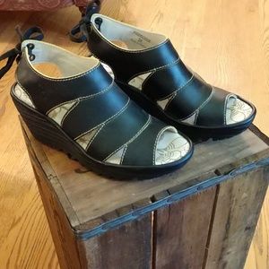 FLY London Yown Platform Wedge Sandal